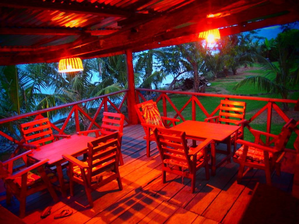 Cocoa Village Guesthouse Obo  Exterior photo